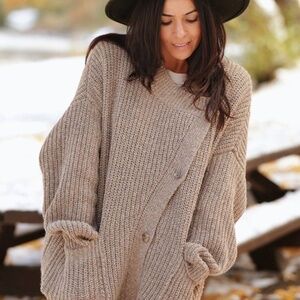 CORDERA Chunky Asymmetric Sweater Oversized Cardigan Early Monica Coat Camel OS